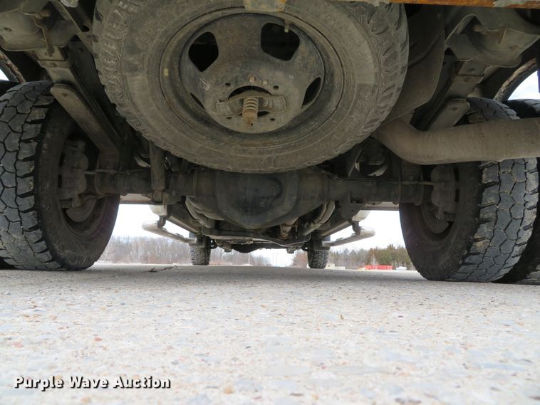 image for item DI2030 2016 Dodge Ram 3500  Crew Cab utility bed pickup truck