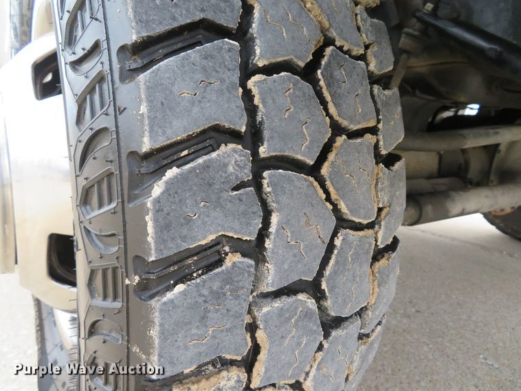 image for item DI2030 2016 Dodge Ram 3500  Crew Cab utility bed pickup truck