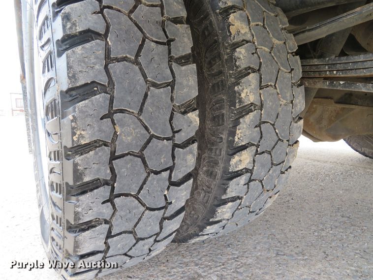 image for item DI2030 2016 Dodge Ram 3500  Crew Cab utility bed pickup truck