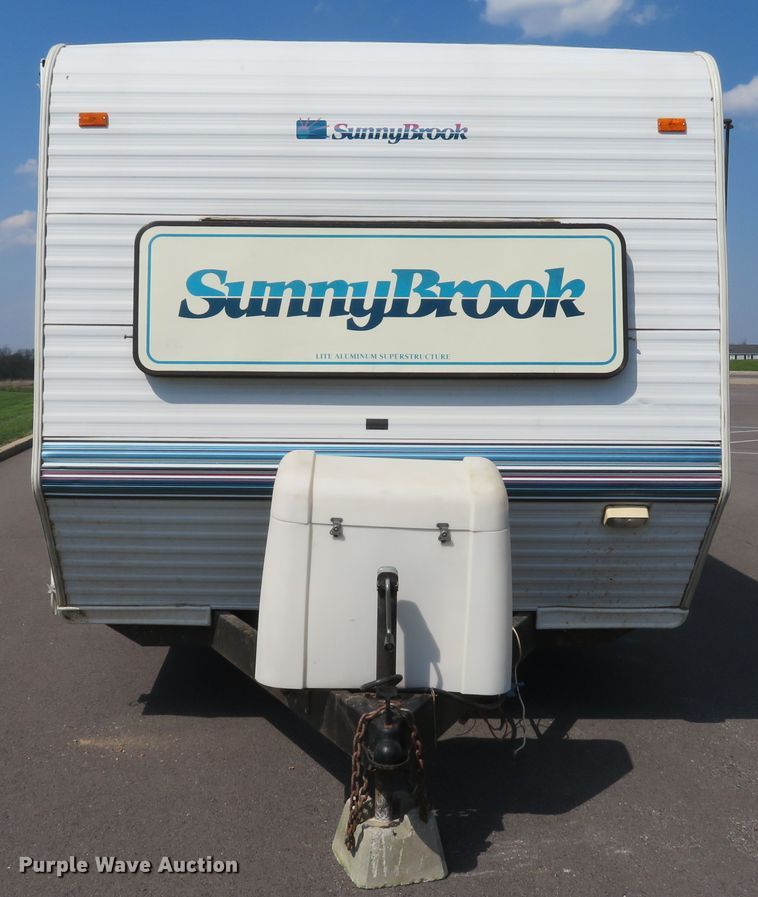 image for item DI2123 1996 Sunnybrook 26DB  camper