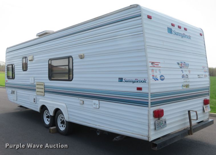 image for item DI2123 1996 Sunnybrook 26DB  camper