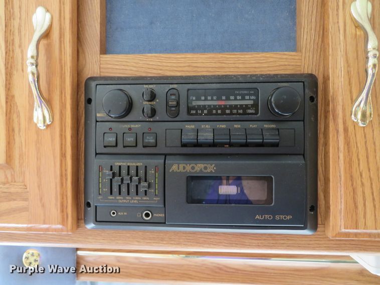 image for item DI2123 1996 Sunnybrook 26DB  camper