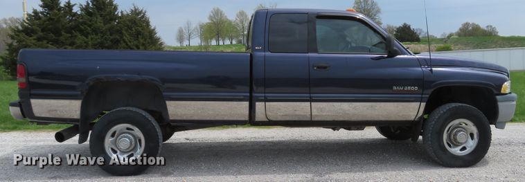 image for item DI2128 1999 Dodge Ram 2500 Laramie SLT  Quad Cab pickup truck