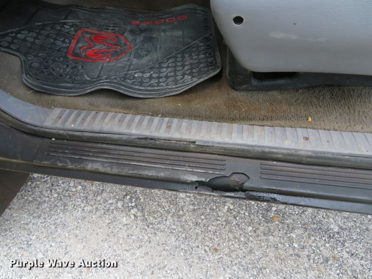 image for item DI2128 1999 Dodge Ram 2500 Laramie SLT  Quad Cab pickup truck