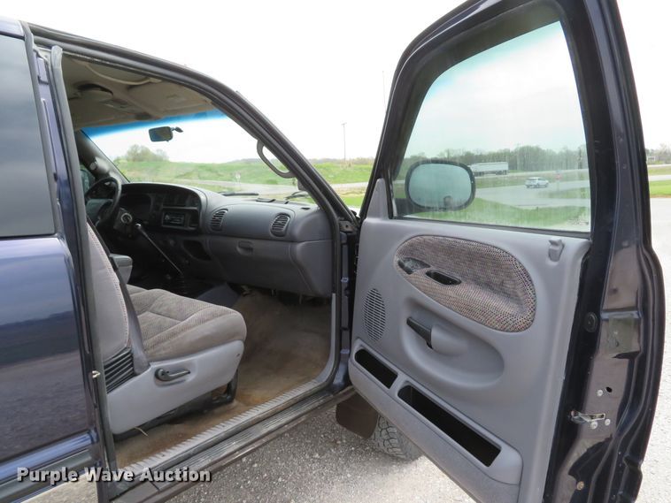 image for item DI2128 1999 Dodge Ram 2500 Laramie SLT  Quad Cab pickup truck