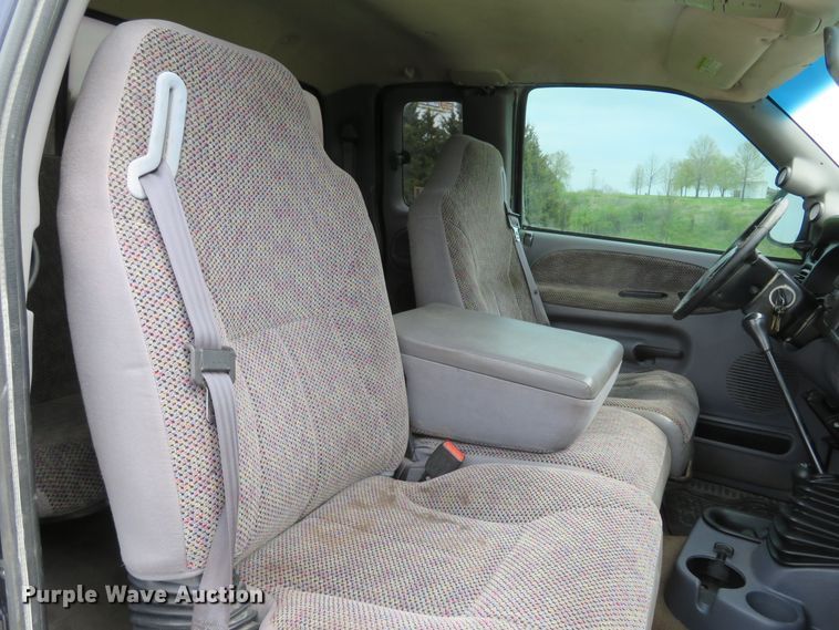 image for item DI2128 1999 Dodge Ram 2500 Laramie SLT  Quad Cab pickup truck