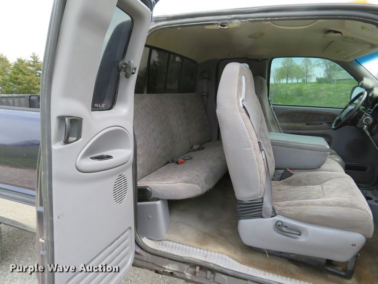 image for item DI2128 1999 Dodge Ram 2500 Laramie SLT  Quad Cab pickup truck