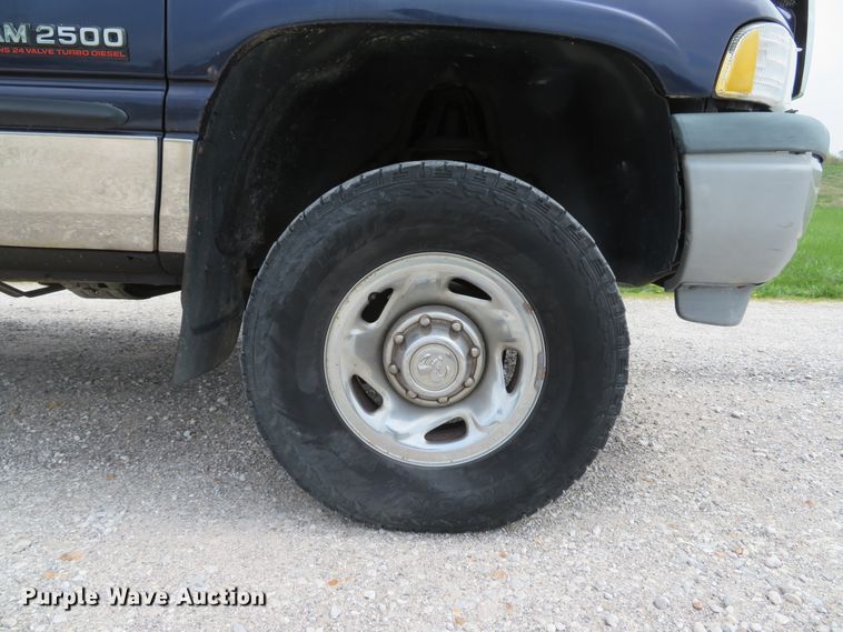 image for item DI2128 1999 Dodge Ram 2500 Laramie SLT  Quad Cab pickup truck