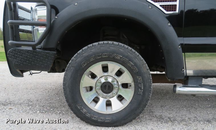 image for item DI2147 2008 Ford F350 Super Duty Lariat  Crew Cab pickup truck