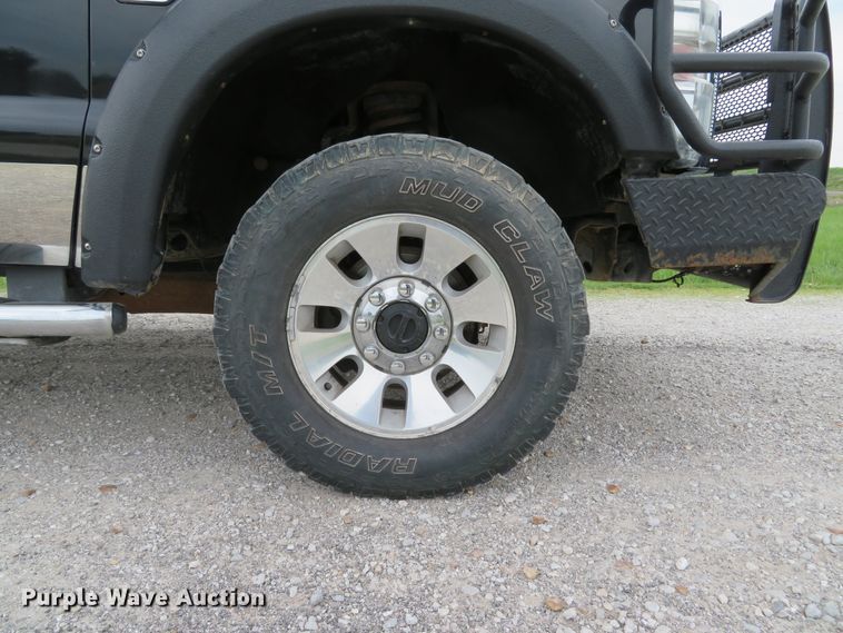 image for item DI2147 2008 Ford F350 Super Duty Lariat  Crew Cab pickup truck