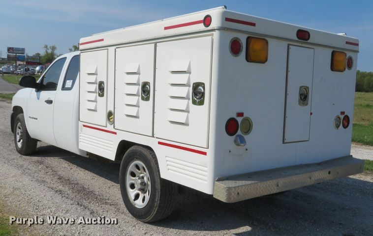image for item DI2151 2009 Chevrolet Silverado 1500  Ext. Cab kennel bed pickup truck