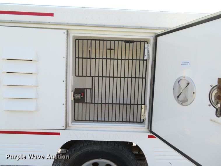 image for item DI2151 2009 Chevrolet Silverado 1500  Ext. Cab kennel bed pickup truck