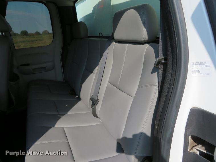 image for item DI2151 2009 Chevrolet Silverado 1500  Ext. Cab kennel bed pickup truck