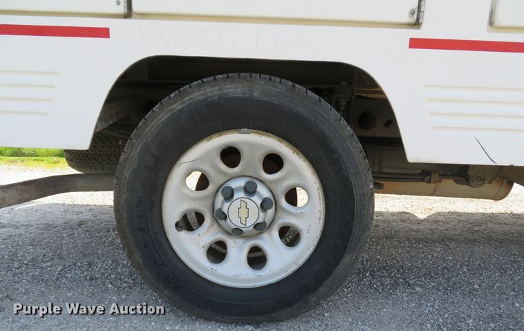 image for item DI2151 2009 Chevrolet Silverado 1500  Ext. Cab kennel bed pickup truck