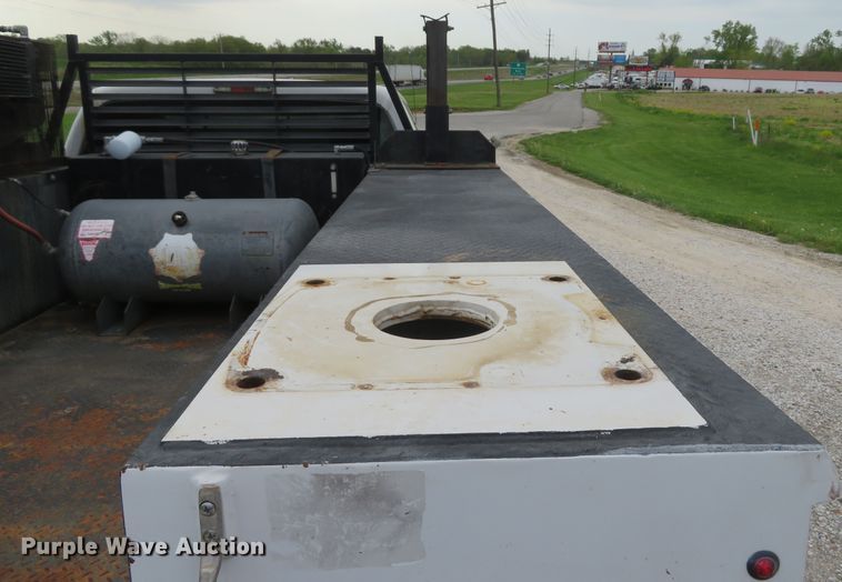 image for item DI2152 2012 Ford F550 Super Duty XL SuperCab utility bed truck