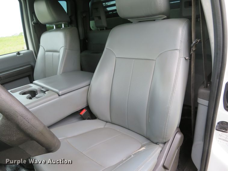 image for item DI2152 2012 Ford F550 Super Duty XL SuperCab utility bed truck