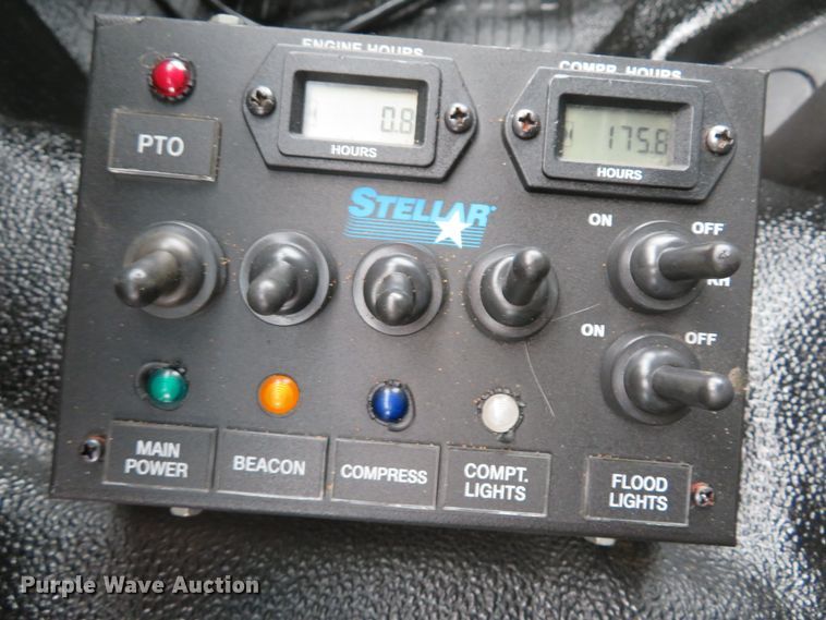 image for item DI2152 2012 Ford F550 Super Duty XL SuperCab utility bed truck