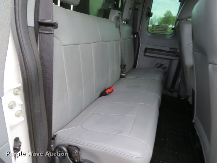 image for item DI2152 2012 Ford F550 Super Duty XL SuperCab utility bed truck