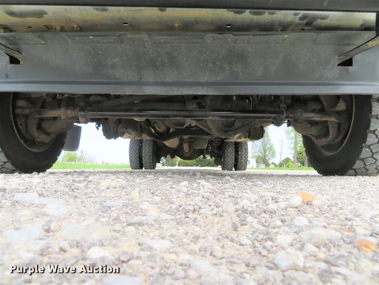 image for item DI2152 2012 Ford F550 Super Duty XL SuperCab utility bed truck