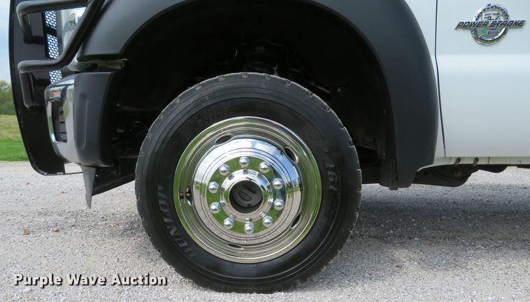 image for item DI2152 2012 Ford F550 Super Duty XL SuperCab utility bed truck