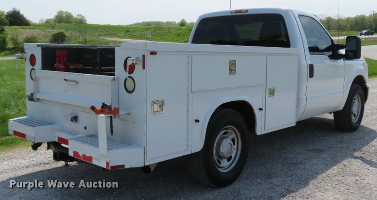 image for item DI2153 2012 Ford F250 Super Duty XL  utility bed pickup truck