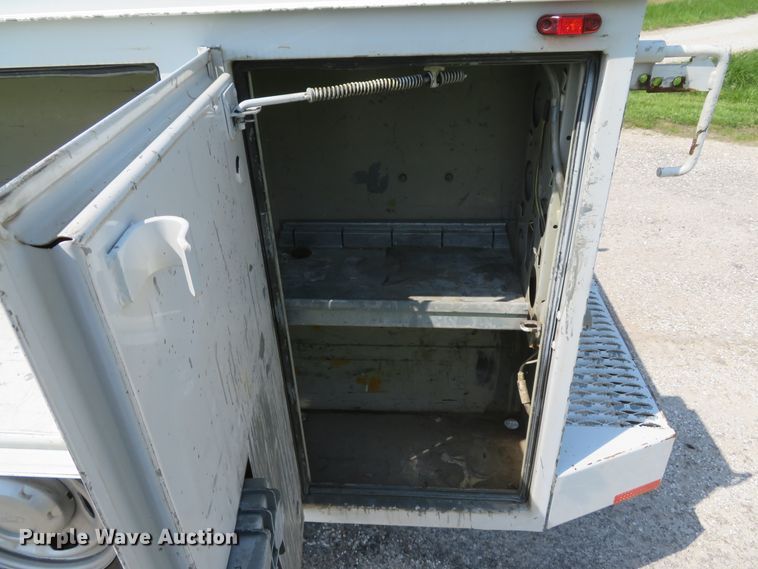 image for item DI2153 2012 Ford F250 Super Duty XL  utility bed pickup truck