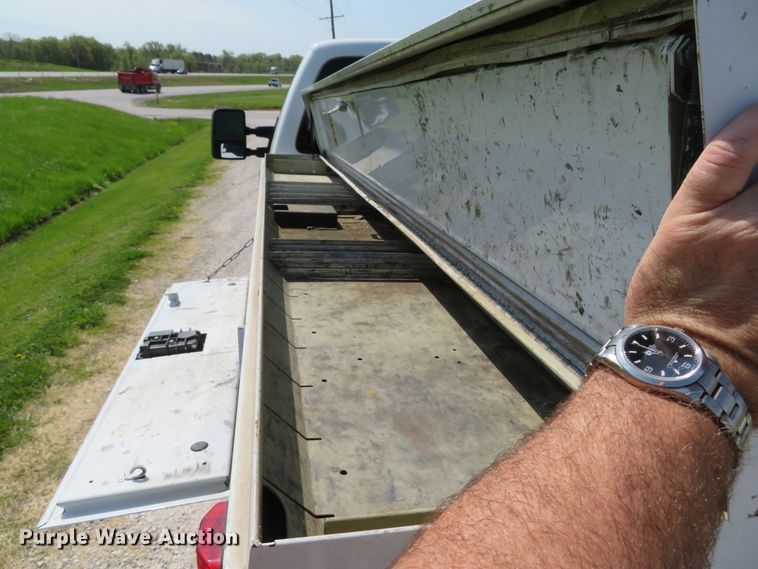 image for item DI2153 2012 Ford F250 Super Duty XL  utility bed pickup truck