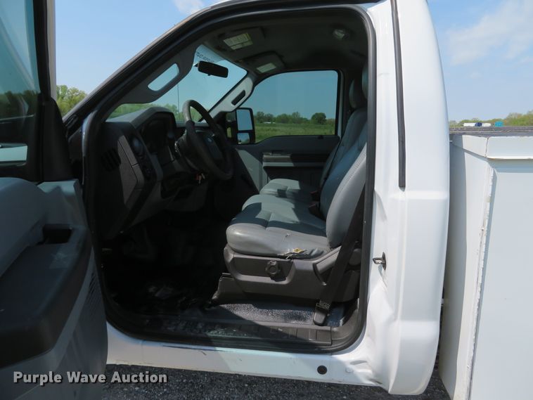 image for item DI2153 2012 Ford F250 Super Duty XL  utility bed pickup truck