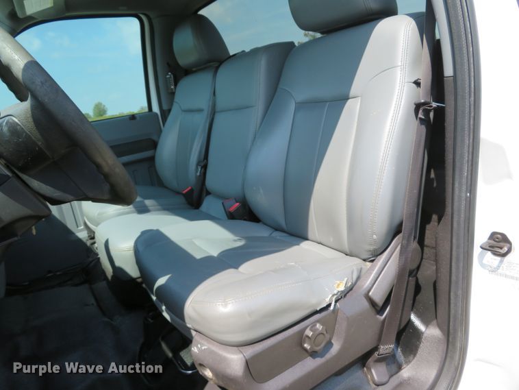 image for item DI2153 2012 Ford F250 Super Duty XL  utility bed pickup truck