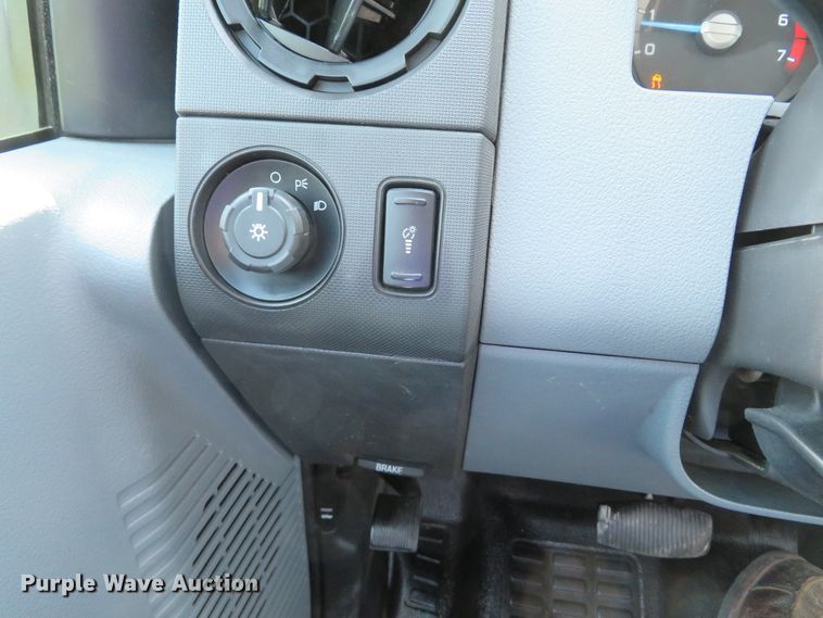 image for item DI2153 2012 Ford F250 Super Duty XL  utility bed pickup truck