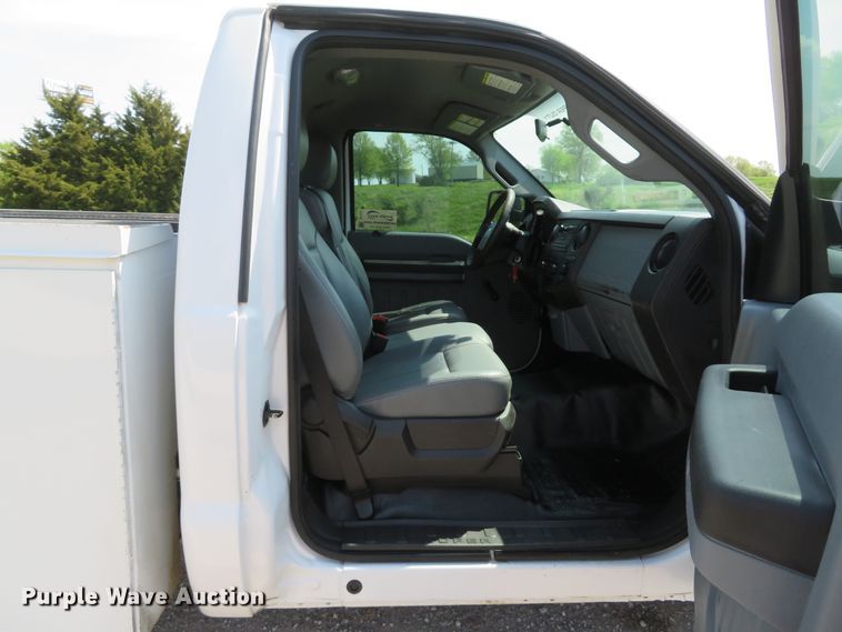 image for item DI2153 2012 Ford F250 Super Duty XL  utility bed pickup truck