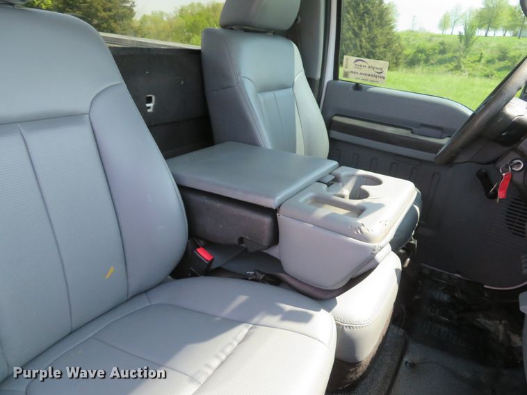 image for item DI2153 2012 Ford F250 Super Duty XL  utility bed pickup truck