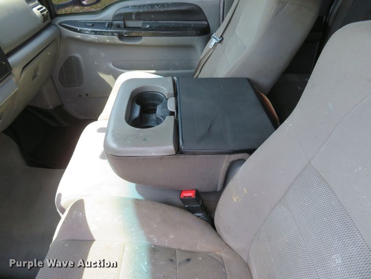 image for item DI2154 2007 Ford F350 Super Duty XLT  SuperCab flatbed pickup truck