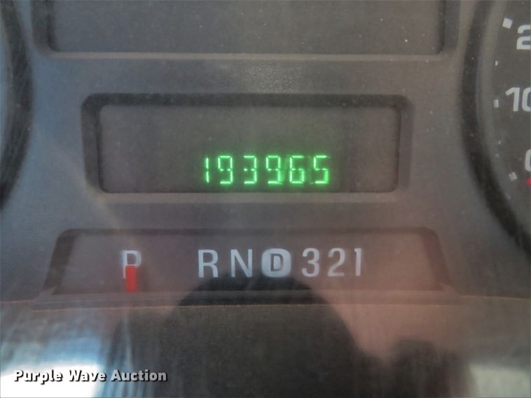 image for item DI2154 2007 Ford F350 Super Duty XLT  SuperCab flatbed pickup truck