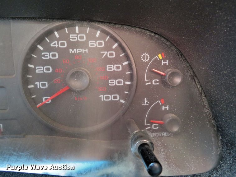 image for item DI2154 2007 Ford F350 Super Duty XLT  SuperCab flatbed pickup truck