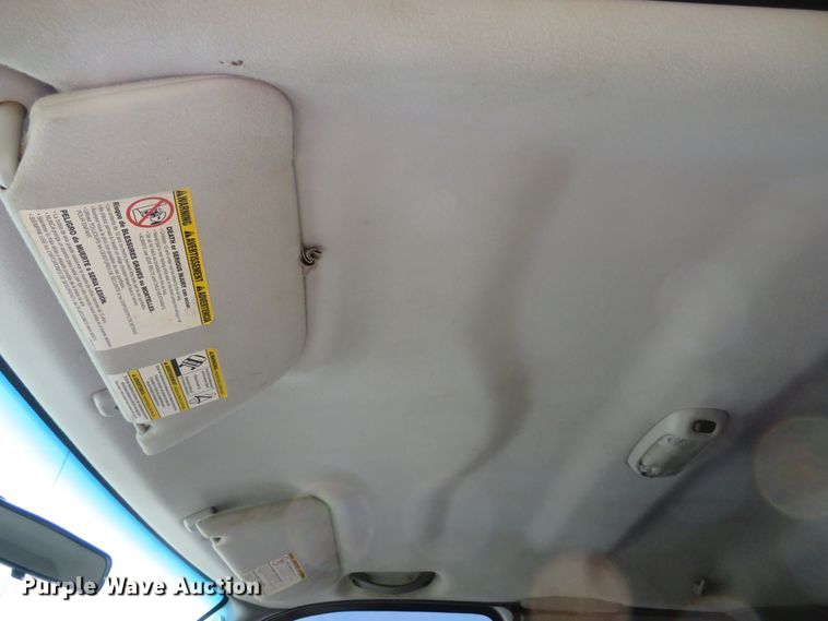 image for item DI2154 2007 Ford F350 Super Duty XLT  SuperCab flatbed pickup truck