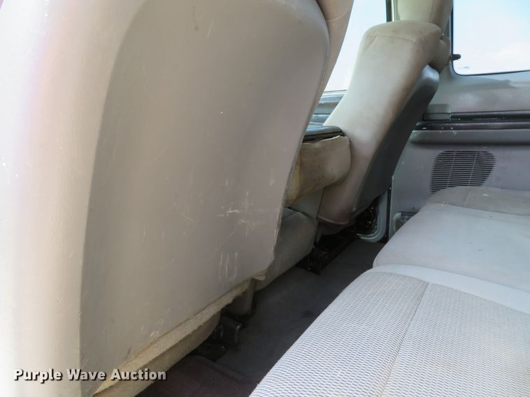 image for item DI2154 2007 Ford F350 Super Duty XLT  SuperCab flatbed pickup truck