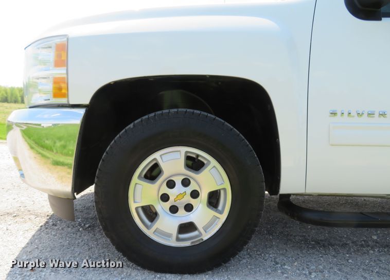 image for item DI2157 2013  Chevrolet Silverado 1500  Crew Cab pickup truck
