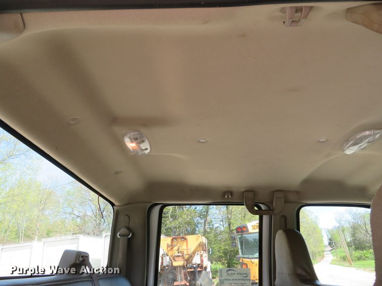 image for item DI2162 2008 Ford F350 Super Duty XL  Crew Cab pickup truck cab and chassis