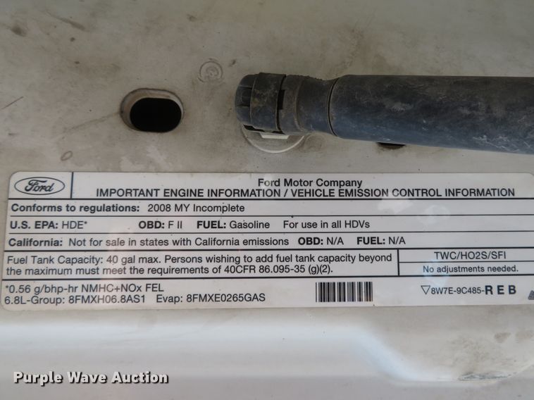 image for item DI2162 2008 Ford F350 Super Duty XL  Crew Cab pickup truck cab and chassis