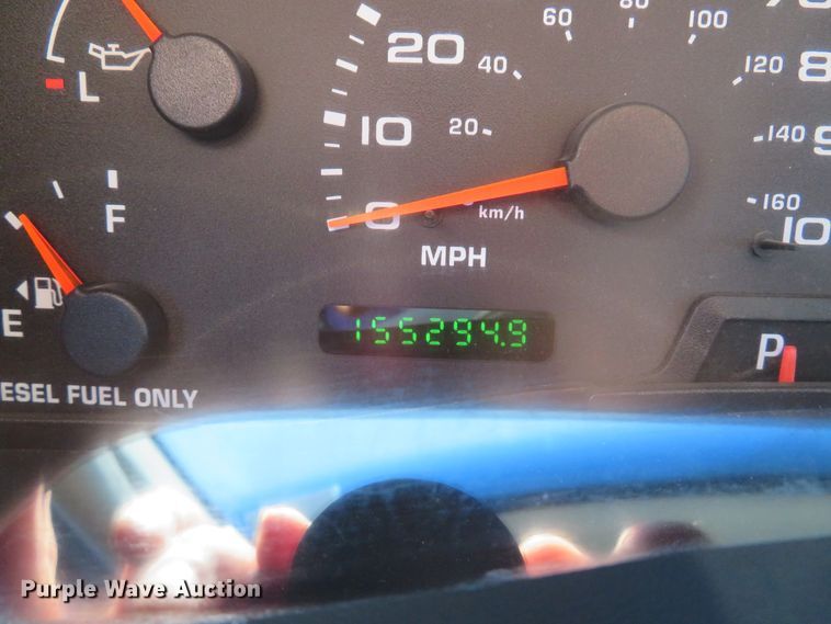 image for item DI2166 2003 Ford F250 Super Duty XL  SuperCab utility bed pickup truck