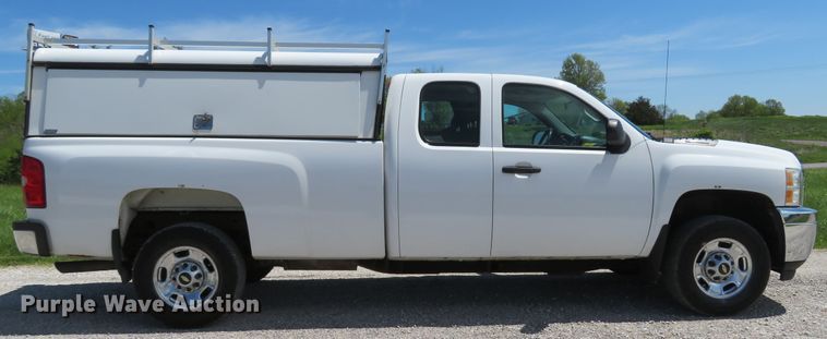 image for item DI2167 2012 Chevrolet Silverado 2500HD  Ext. Cab pickup truck