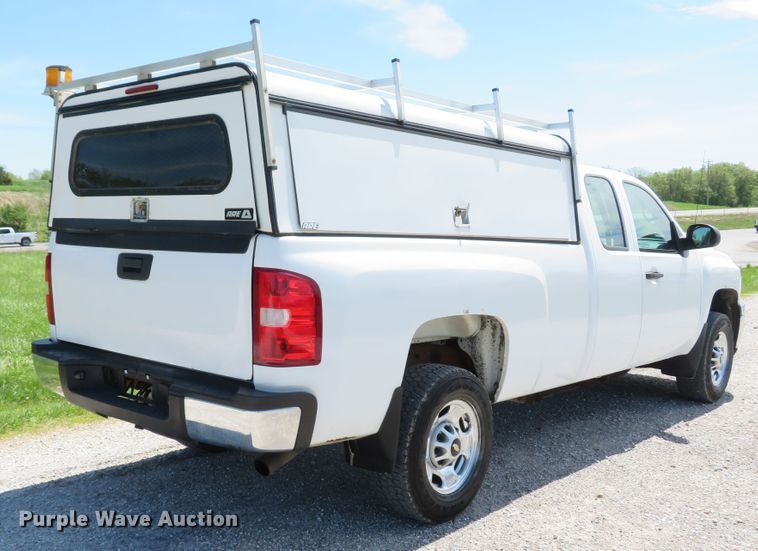 image for item DI2167 2012 Chevrolet Silverado 2500HD  Ext. Cab pickup truck