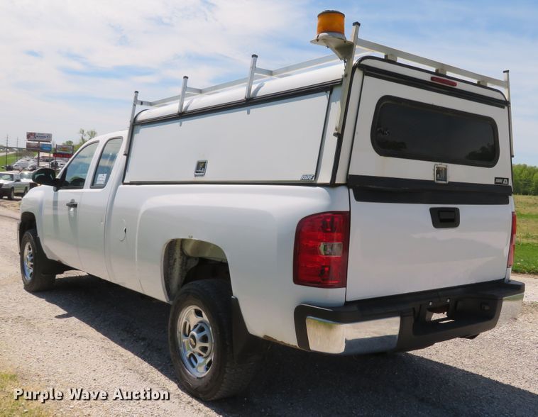 image for item DI2167 2012 Chevrolet Silverado 2500HD  Ext. Cab pickup truck