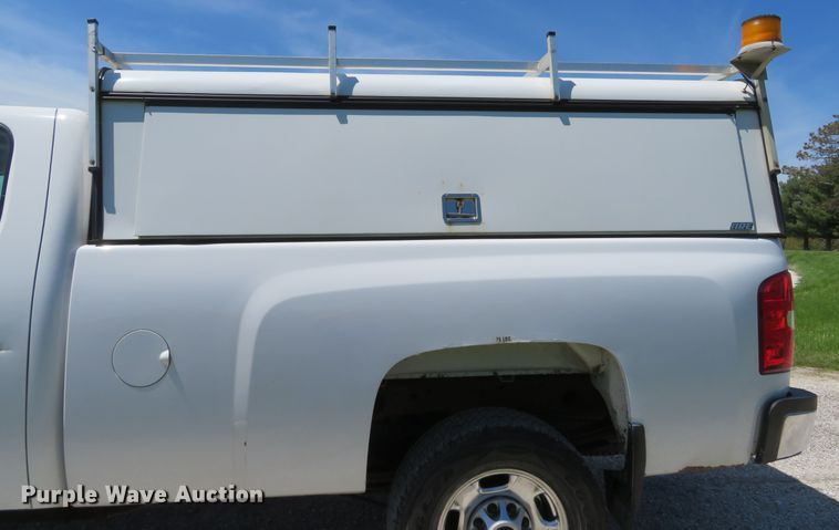 image for item DI2167 2012 Chevrolet Silverado 2500HD  Ext. Cab pickup truck
