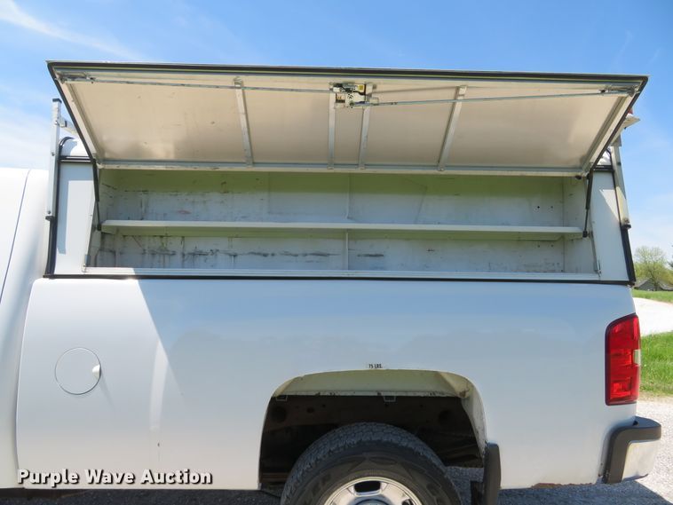 image for item DI2167 2012 Chevrolet Silverado 2500HD  Ext. Cab pickup truck