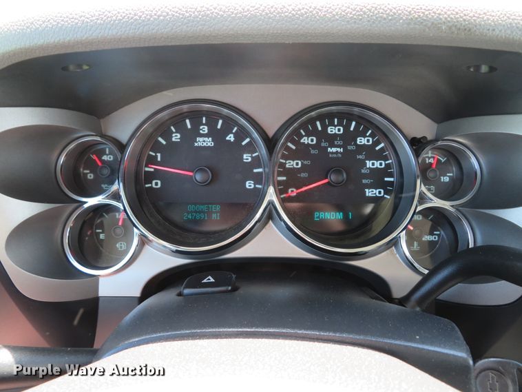 image for item DI2167 2012 Chevrolet Silverado 2500HD  Ext. Cab pickup truck