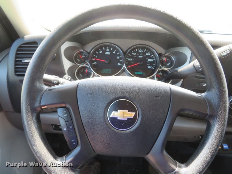 image for item DI2167 2012 Chevrolet Silverado 2500HD  Ext. Cab pickup truck