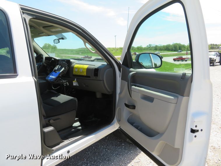 image for item DI2167 2012 Chevrolet Silverado 2500HD  Ext. Cab pickup truck