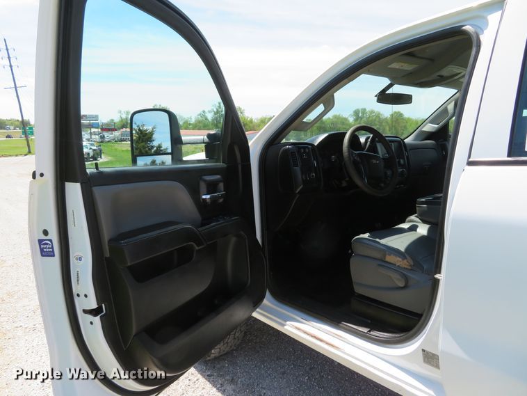 image for item DI2168 2015 Chevrolet Silverado 2500HD  Double Cab pickup truck